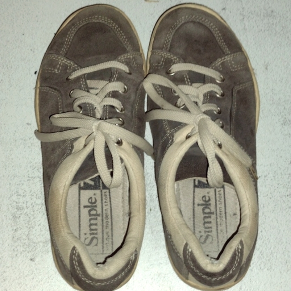 Vintage SIMPLE Suede Sneaker, 7.5M